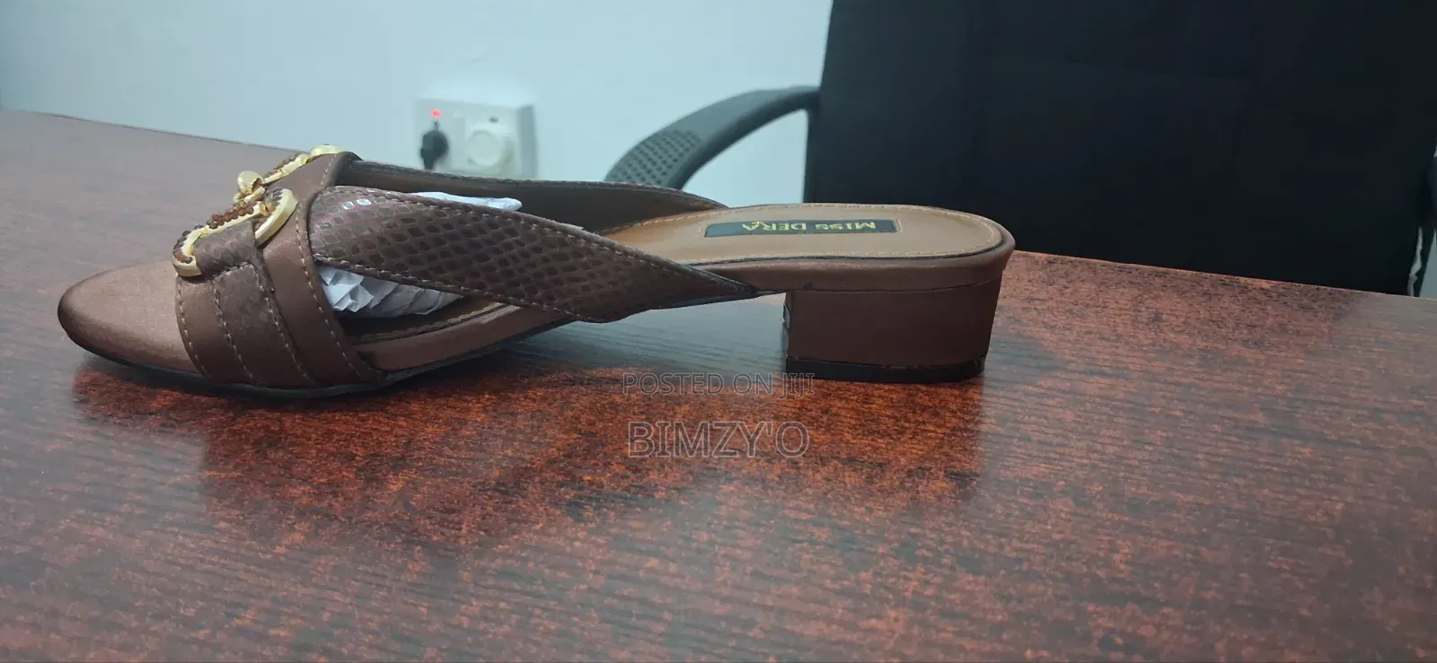 Slippers Low Heel