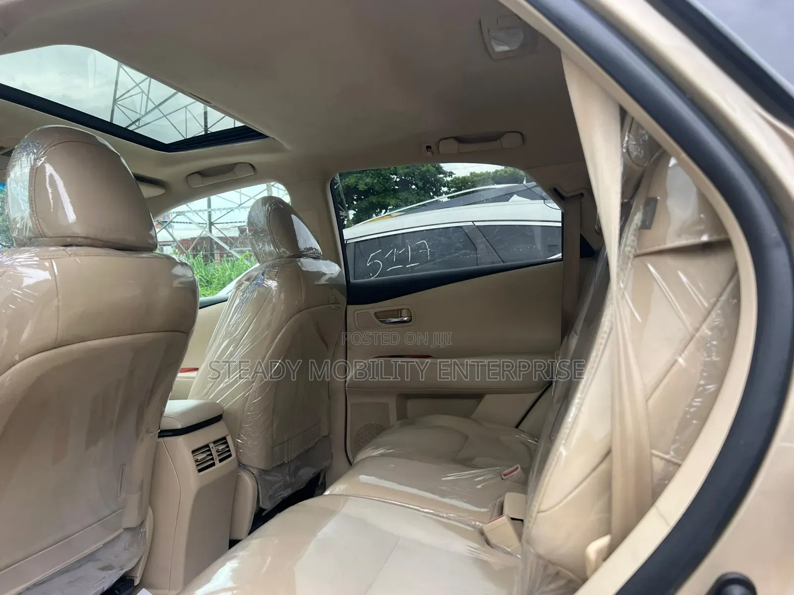 Lexus RX 2010 Gold
