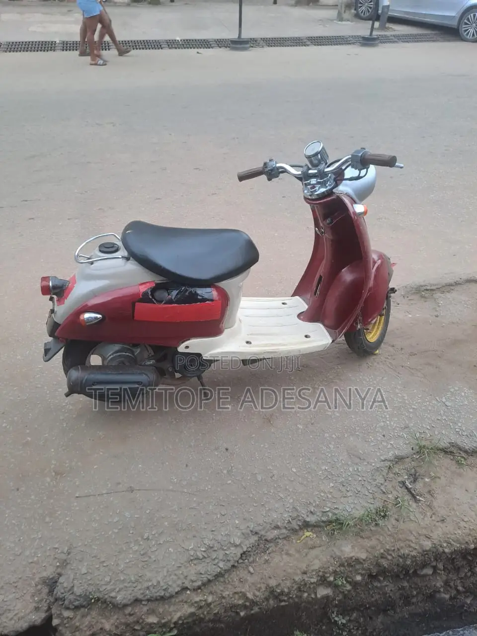 Yamaha 2002 Red