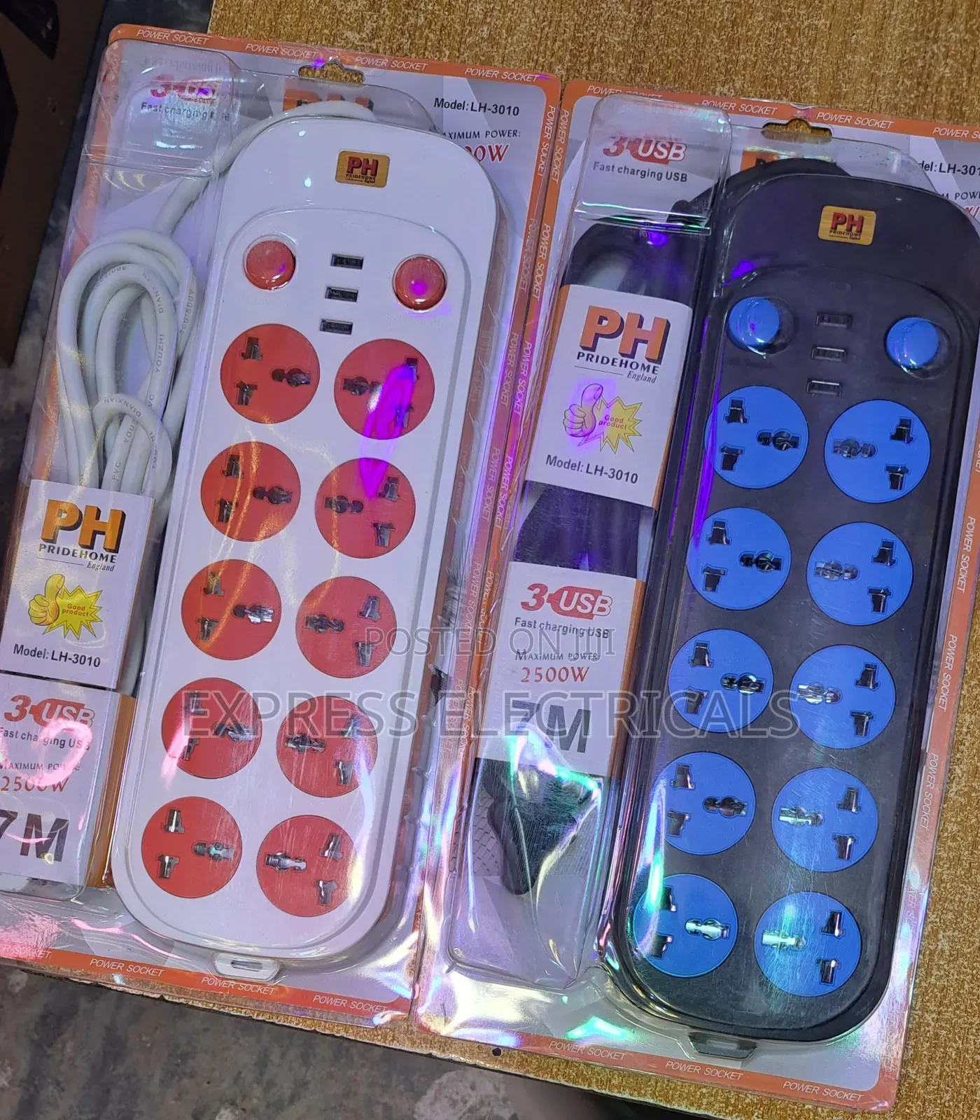 PH PRIDEHOME 12-Way Extention Socket + 3 USB + 7m Wire