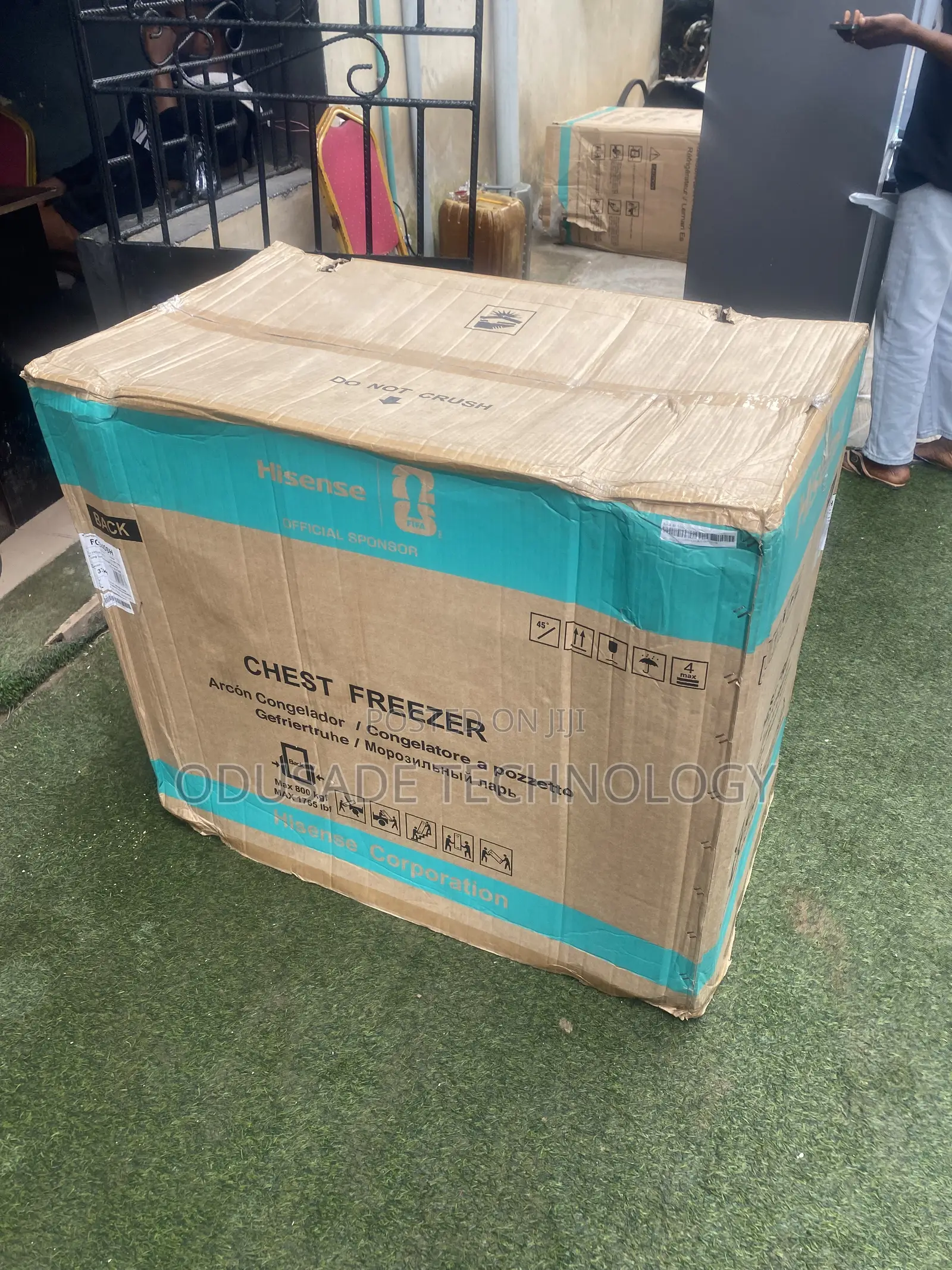 Hisense 340SH Deep Chest Freezer