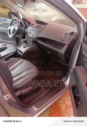 Mazda 5 2013 Silver