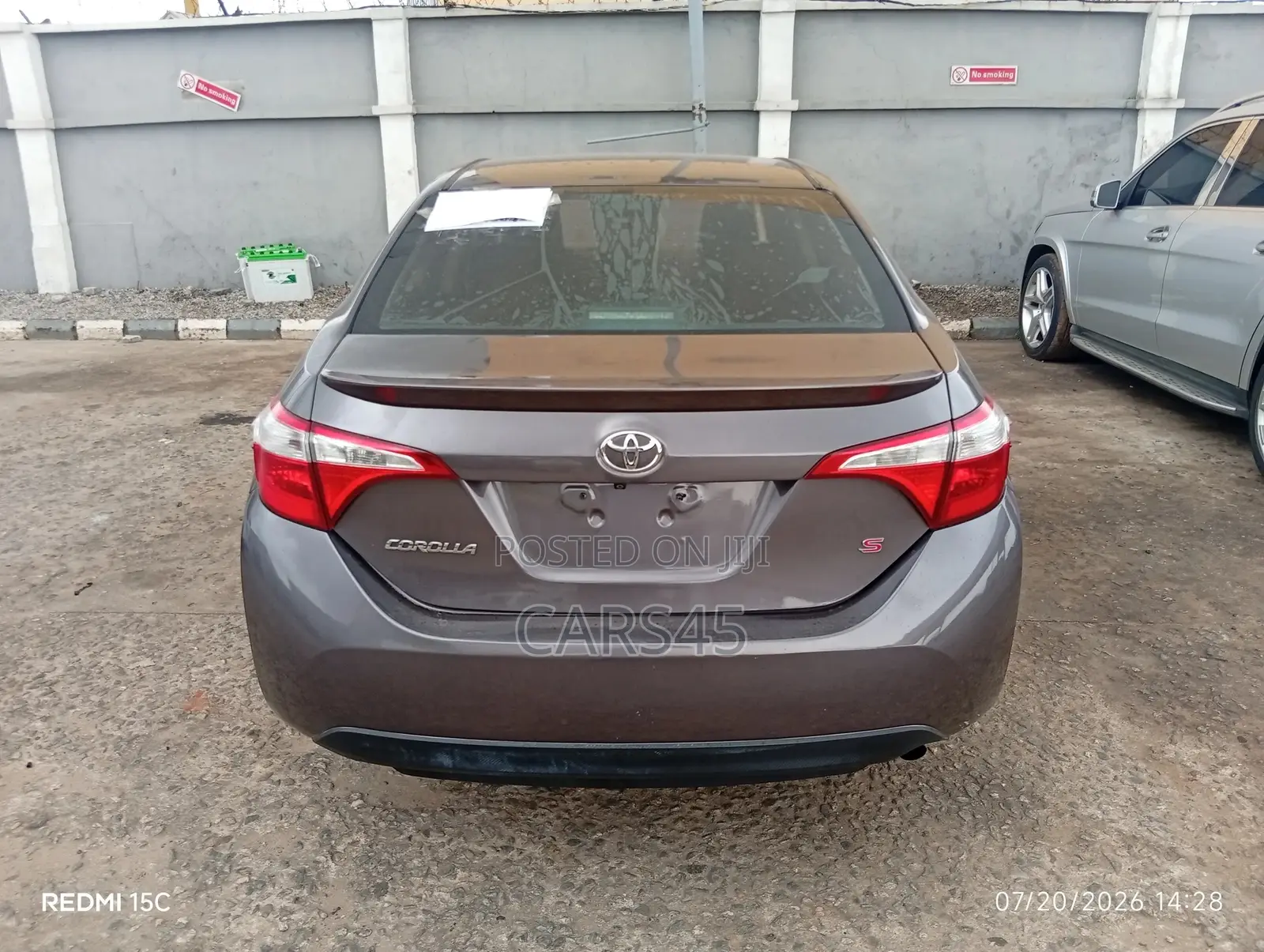 Toyota Corolla 2015 Gray