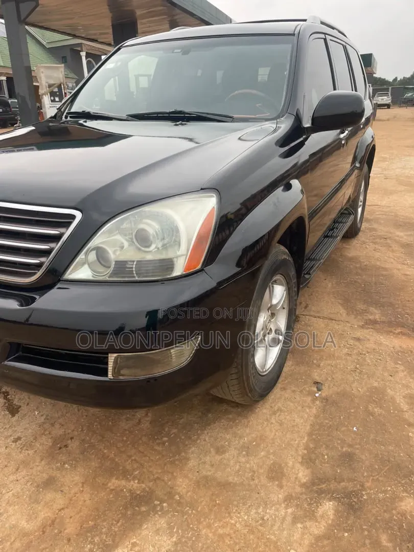 Lexus GX 470 Sport Utility 2005 Black