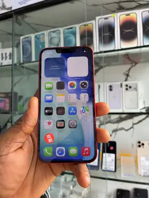 Apple iPhone 13 256 GB Red