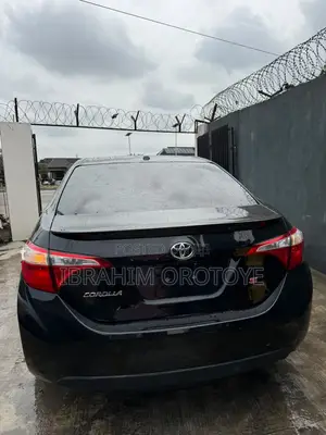 Toyota Corolla 2015 Black