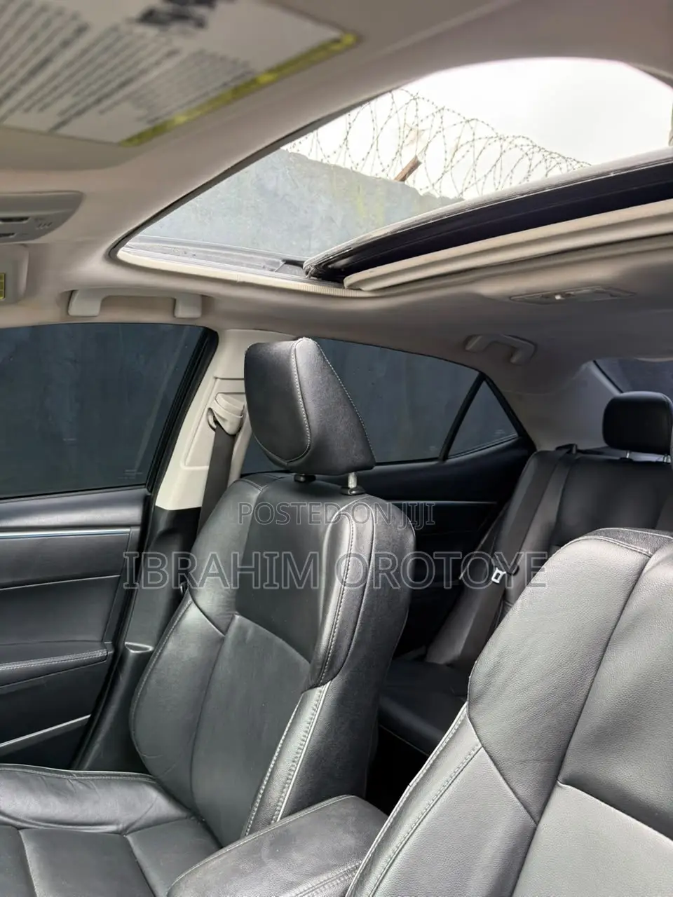 Toyota Corolla 2015 Black