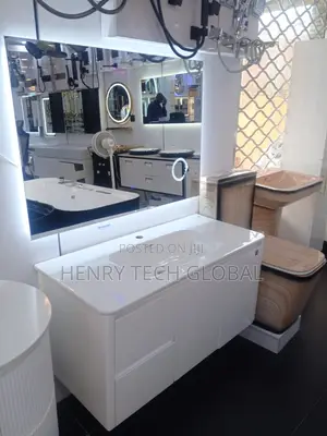 Cabinet Basin With Mirror