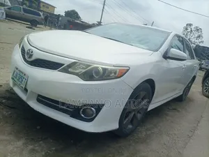 Toyota Camry 2013 White