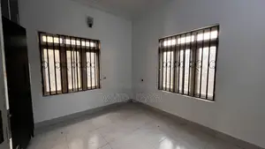 2bdrm Block of Flats in Jahi for rent