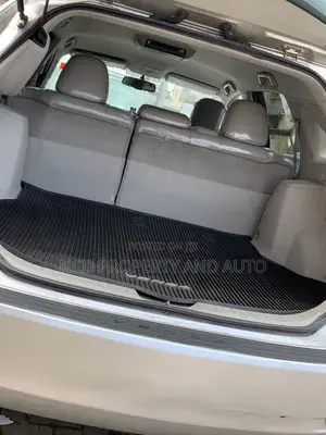 Toyota Venza 2010 Silver
