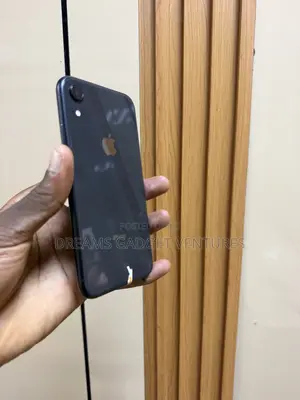 Apple iPhone XR 64 GB Black