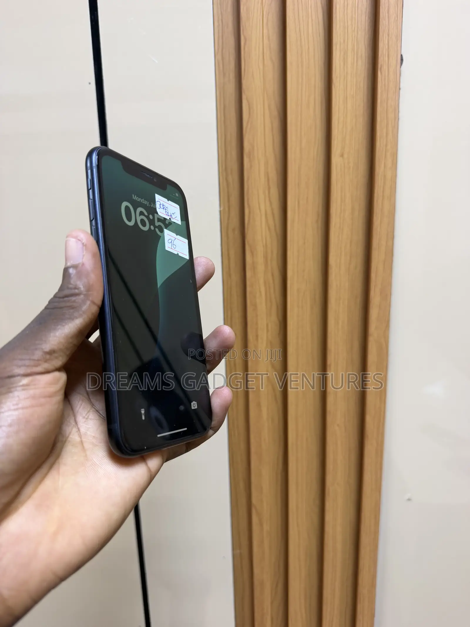 Apple iPhone XR 64 GB Black