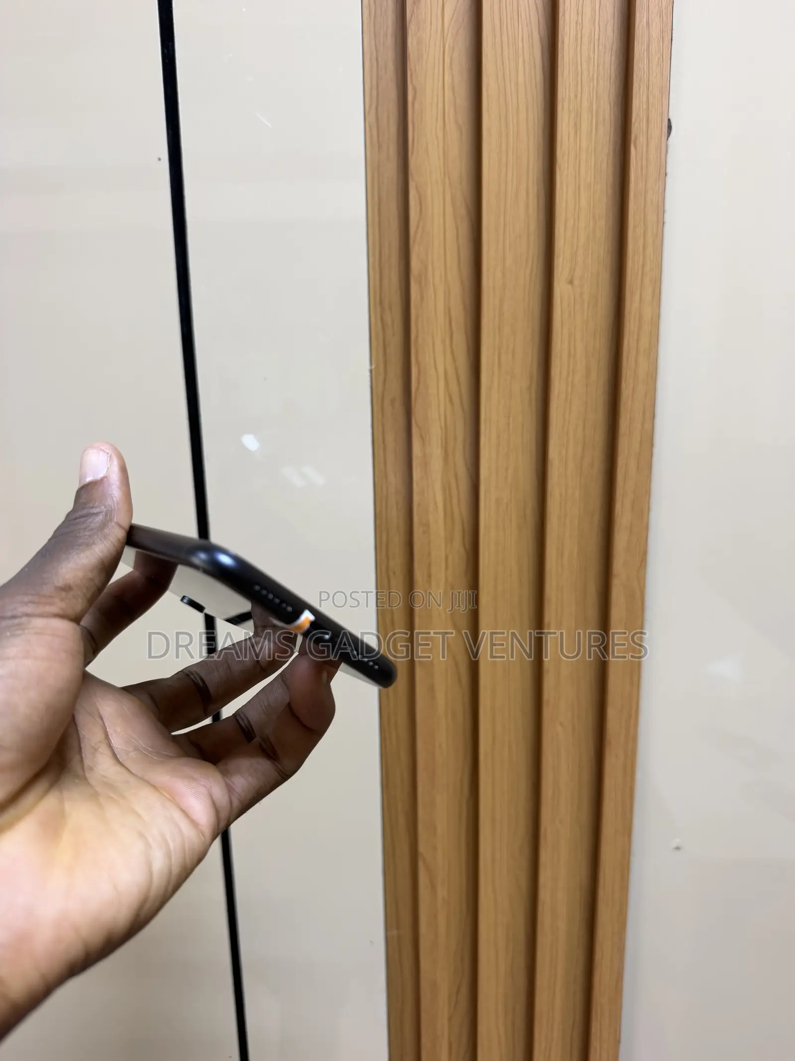 Apple iPhone XR 64 GB Black