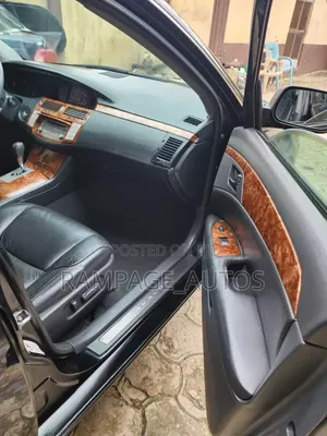 Toyota Avalon 2008 Black