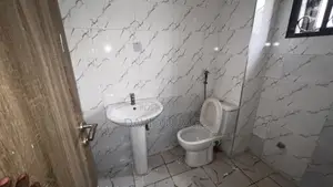 2bdrm Block of Flats in Jahi for rent