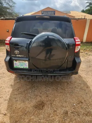 Toyota RAV4 2010 Gray