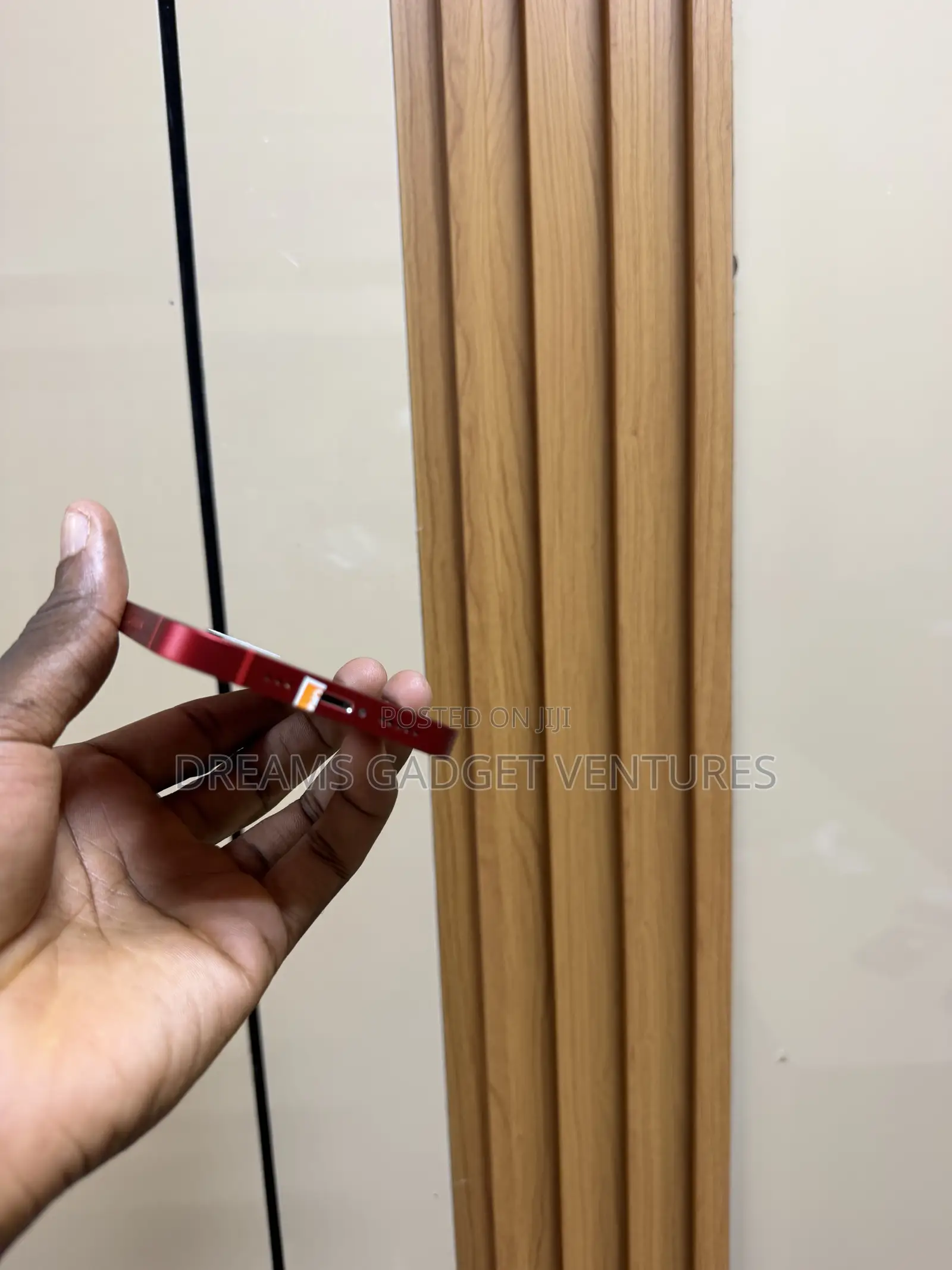Apple iPhone 13 128 GB Red