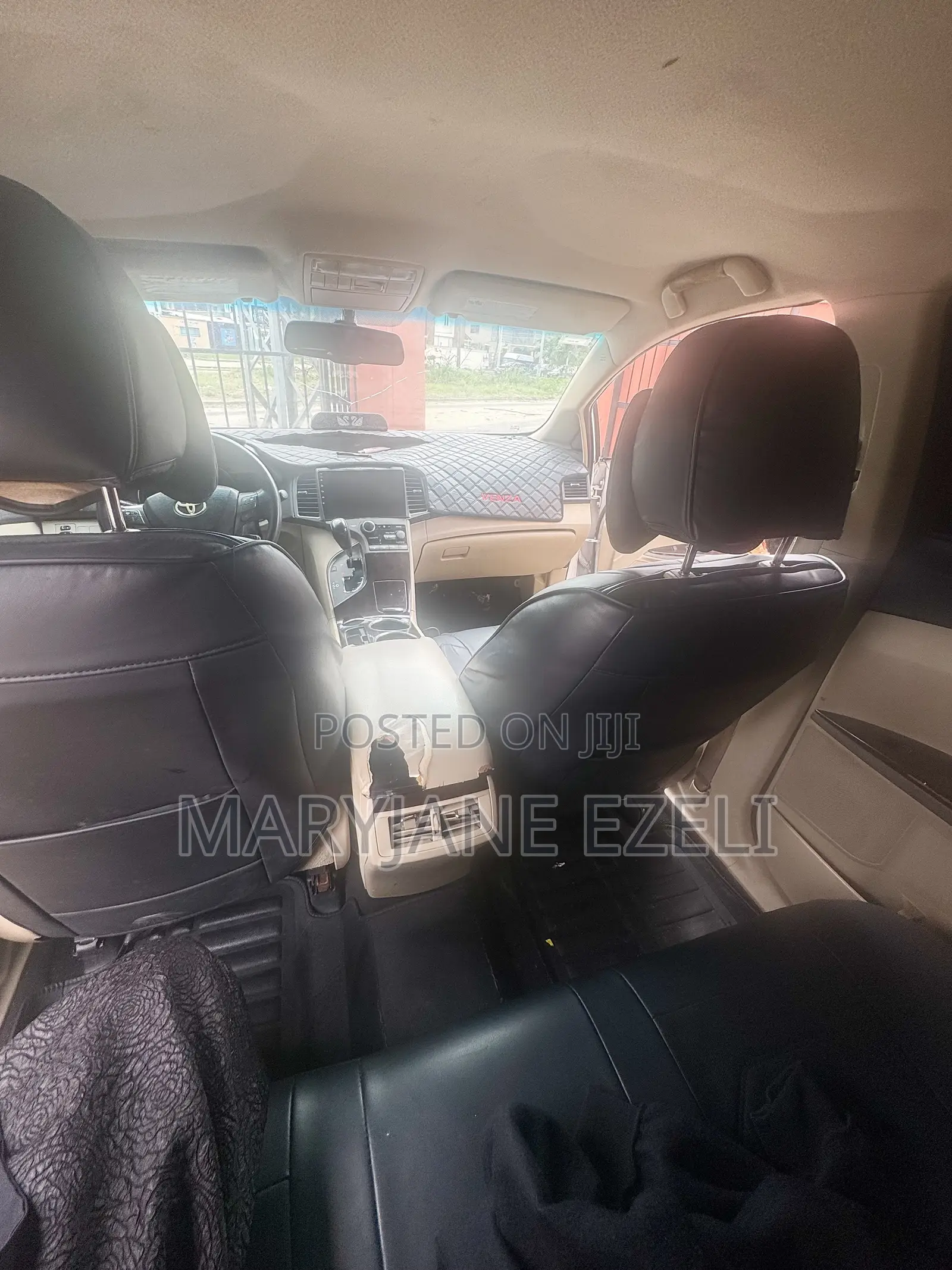 Toyota Venza 2011 White