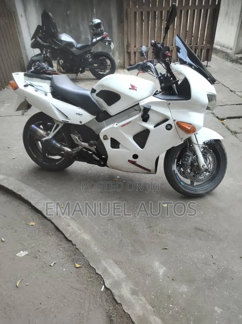 Honda 2015 White