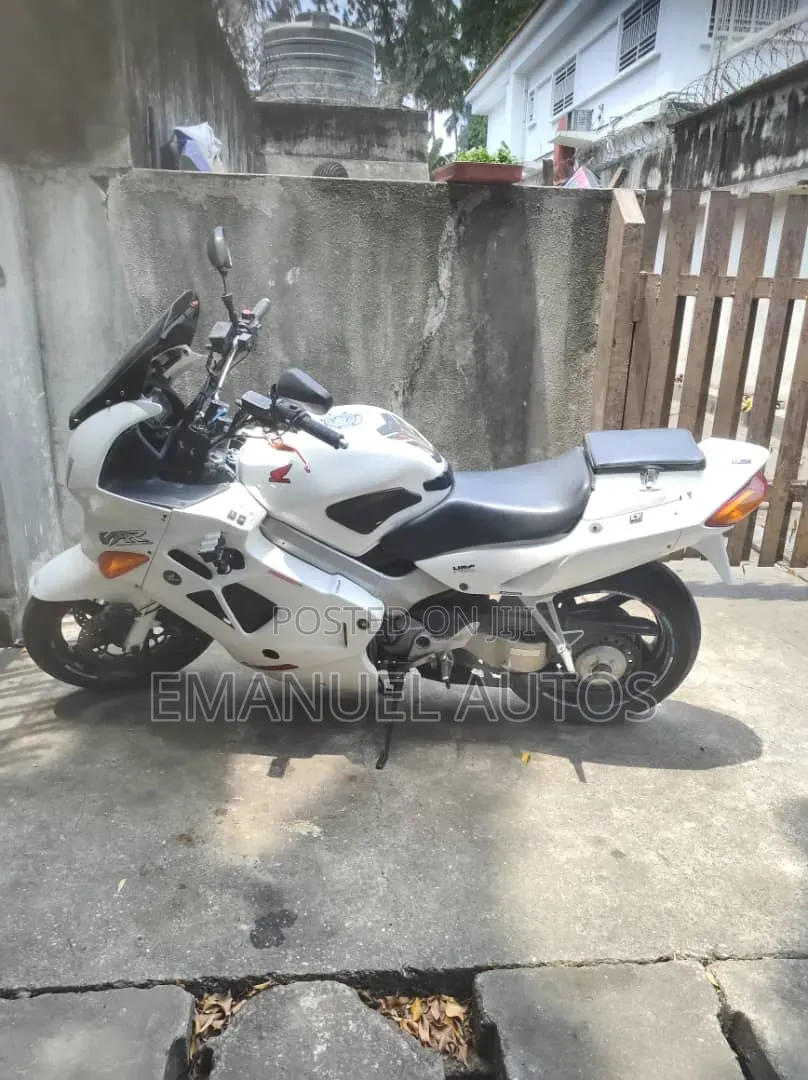Honda 2015 White