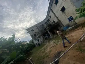 29 Rooms Uncompleted Hotel