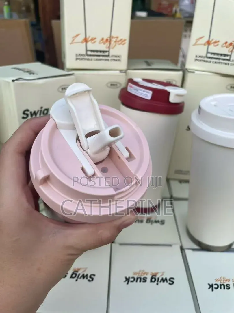 Insulated Tumbler With Strap Straw
