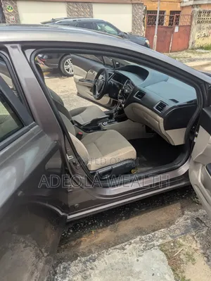 Honda Civic 2013 Brown