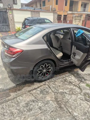 Honda Civic 2013 Brown