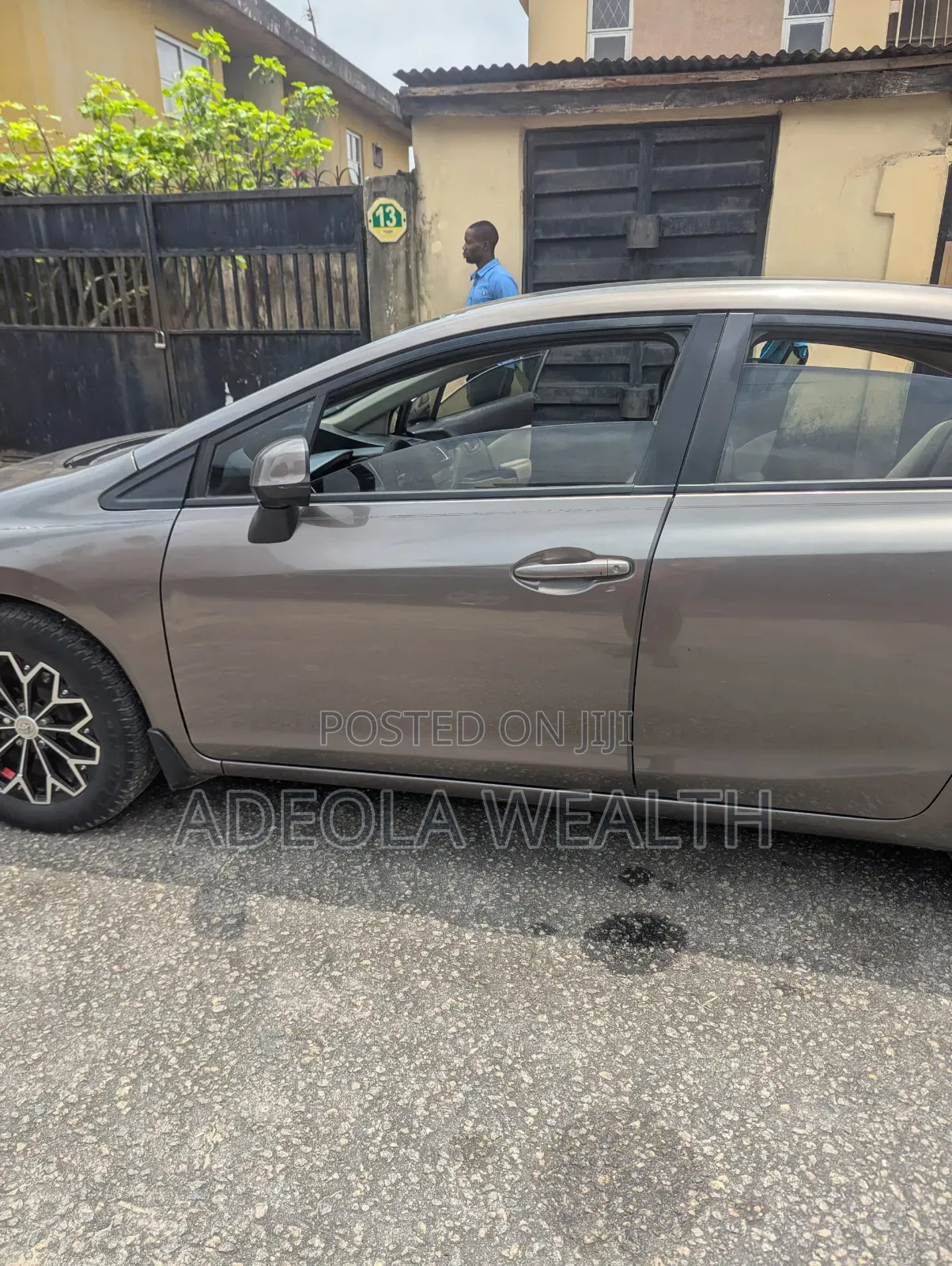 Honda Civic 2013 Brown