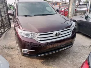 Toyota Highlander 2013 Burgundy