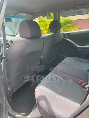 Toyota Matrix 2004 Blue