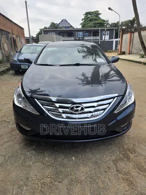 Hyundai Sonata Limited 2.0T Sedan (2.0L 4cyl 6A) 2012 Blue