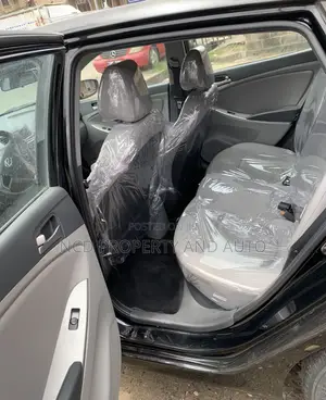 Hyundai Accent 2013 Black