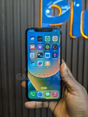 Apple iPhone X 64 GB Black