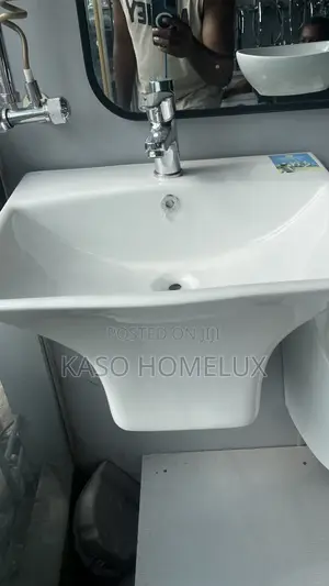 White Color Wash Hand Basin