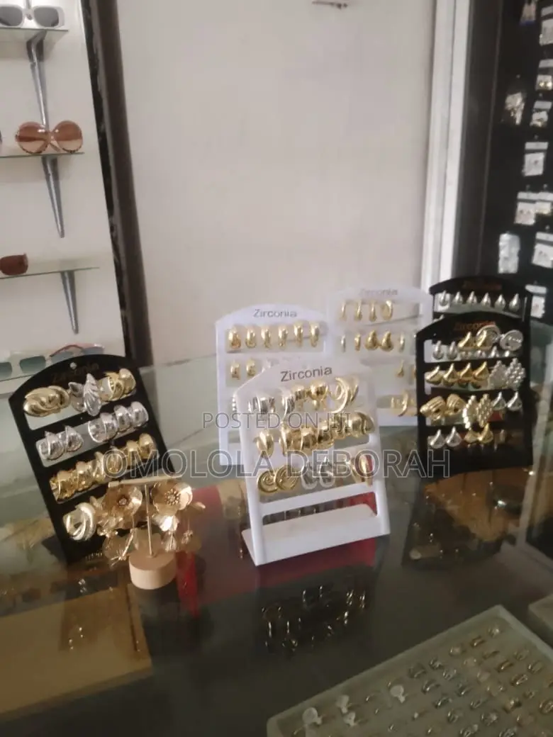 Jewelry Shop Takeover Available