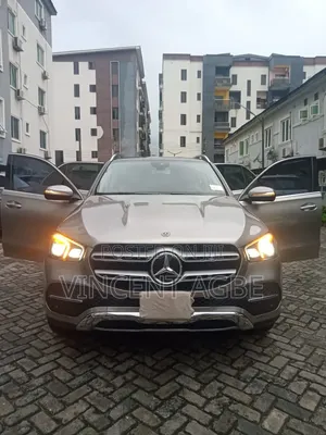 Mercedes-Benz GLE-Class 2020 Gold