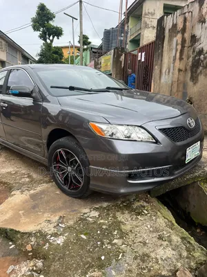 Toyota Camry SE 4dr Sedan (2.4L 4cyl 5A) 2008 Gray