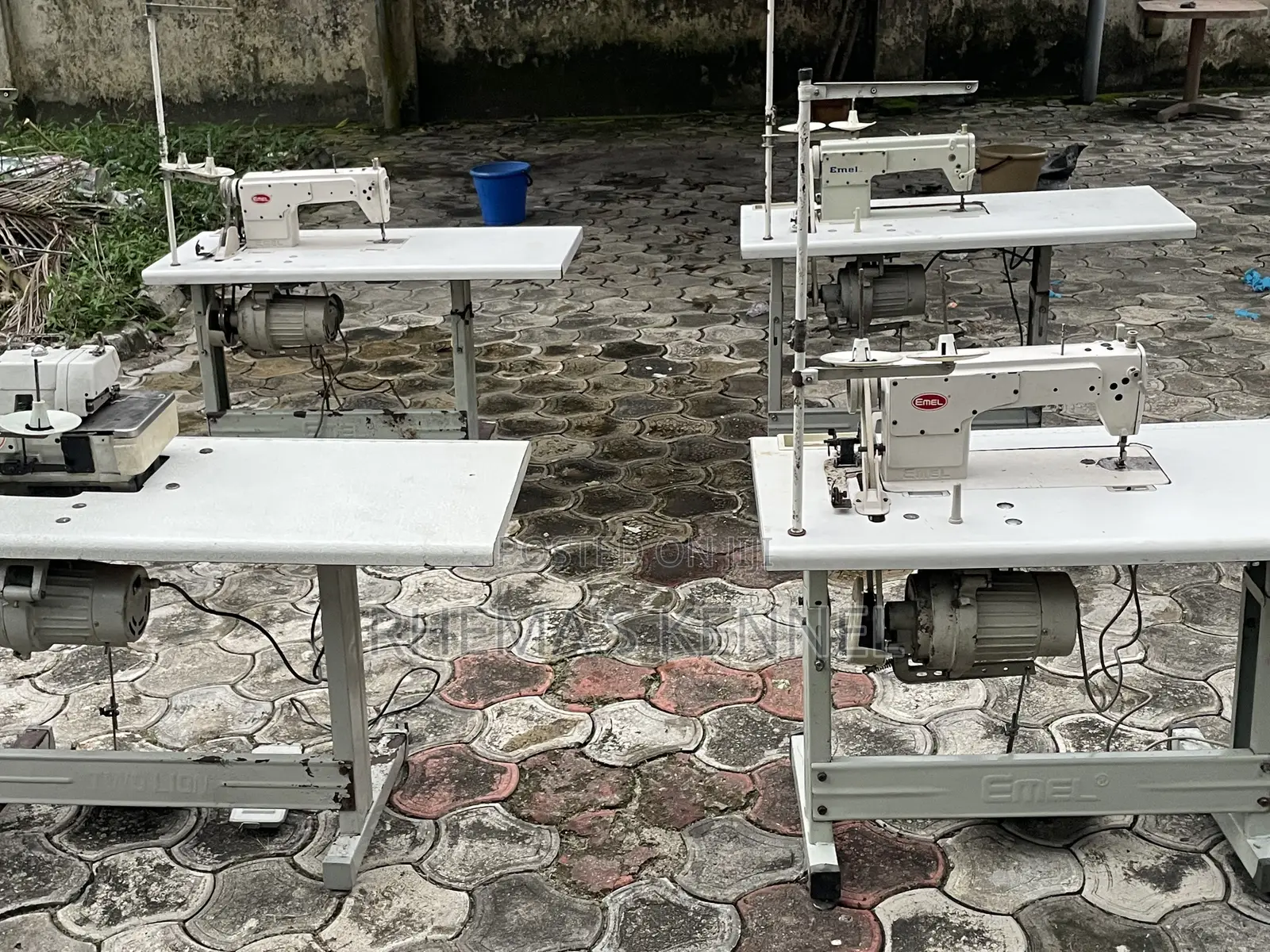 Industrial Sewing Machine
