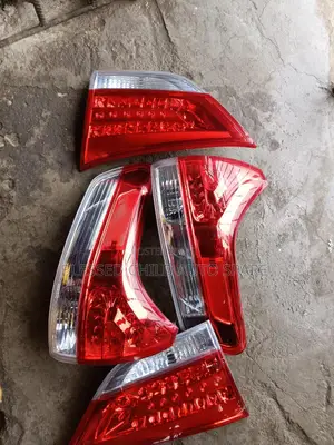 Complete Back Light Toyota Sienna 2010-2015