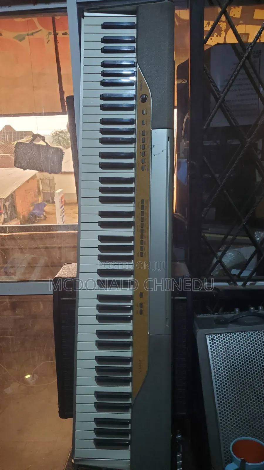 Privia Keyboard