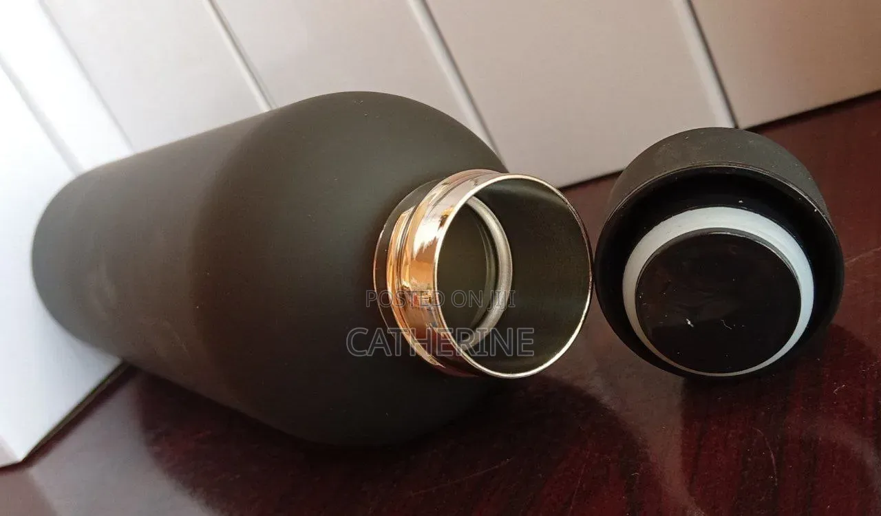 750ml Insulated Stainless Steel Water Bottle