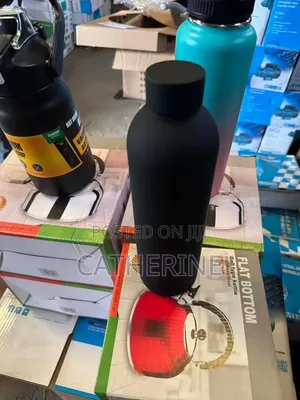 750ml Insulated Stainless Steel Water Bottle