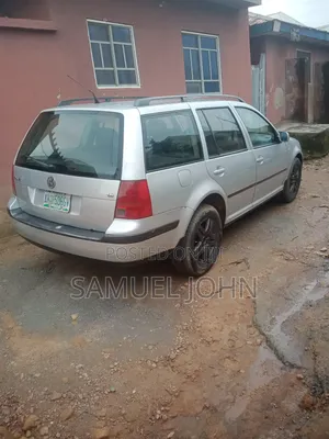 Volkswagen Golf 1.6 2003 Gray