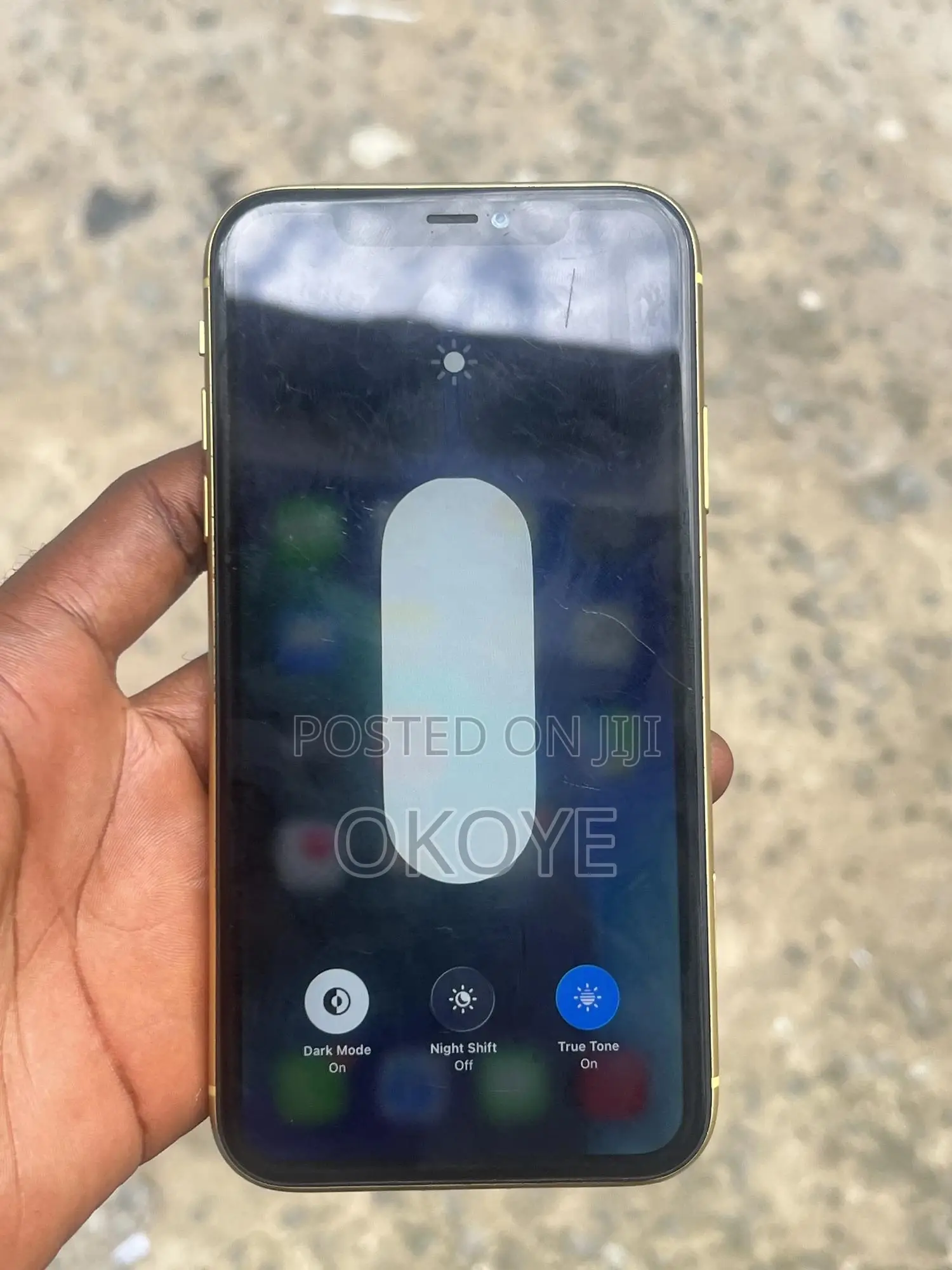 Apple iPhone 11 128 GB Gold