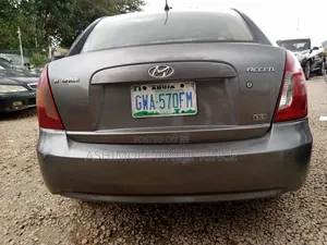 Hyundai Accent GLS Automatic 2010 Gray