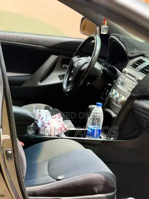 Toyota Camry SE 4dr Sedan (2.4L 4cyl 5A) 2007 Gray