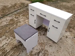 Room Dresser
