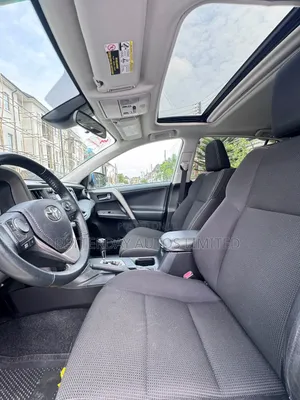 Toyota RAV4 2018 White